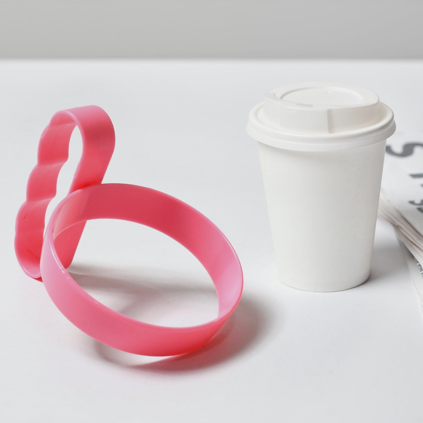 Plastic Cup  Tumbler Handle Anti Slip Travel Mug Grip  Cupholder  Cup  Tumbler Accessories  Lightweight Tumbler Holder  Cup Handle (1 Pc) - Happy Price - Image 3