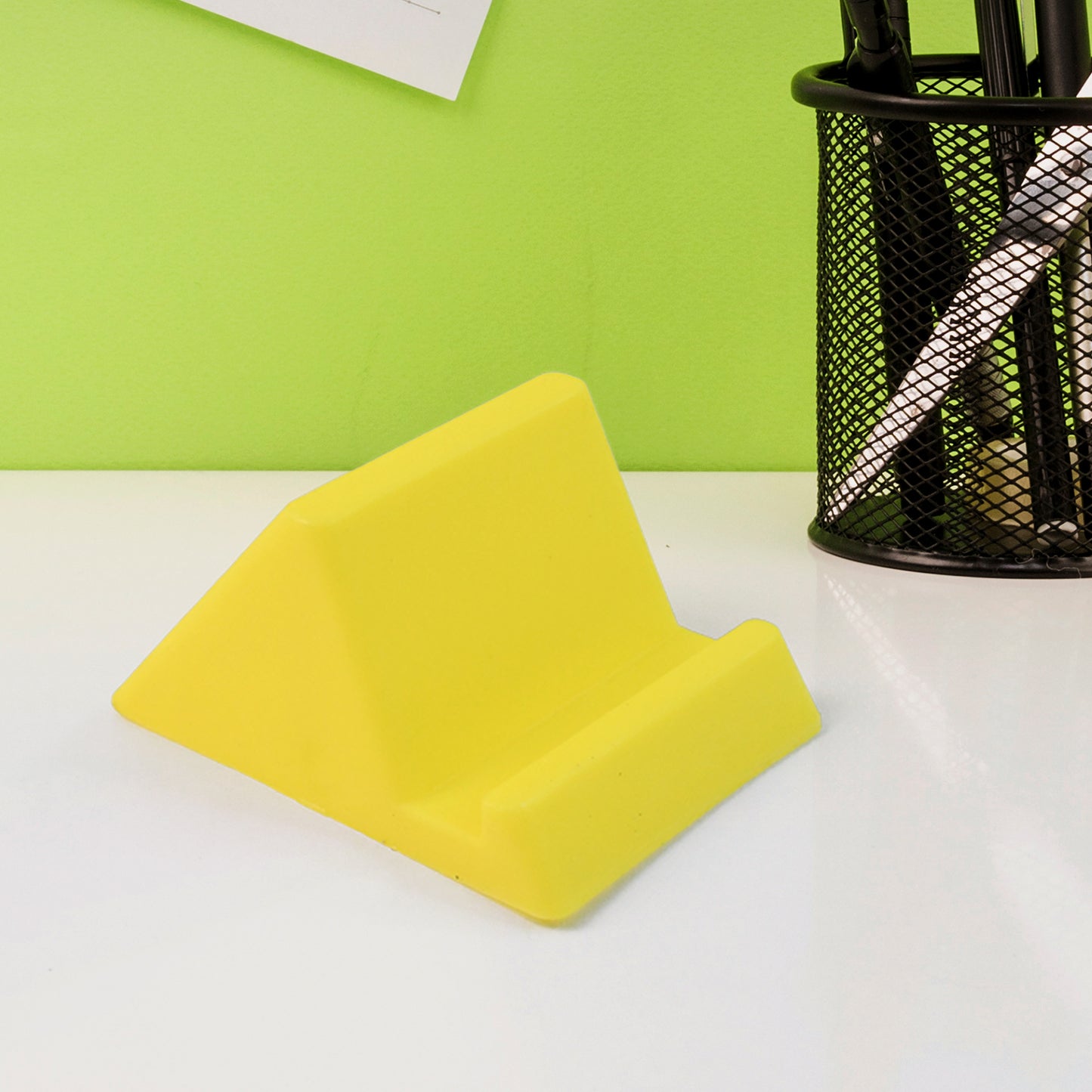 Compact Plastic Mobile Phone Holder Stand (1 Pc  Mix Color) - Happy Price - Image 4