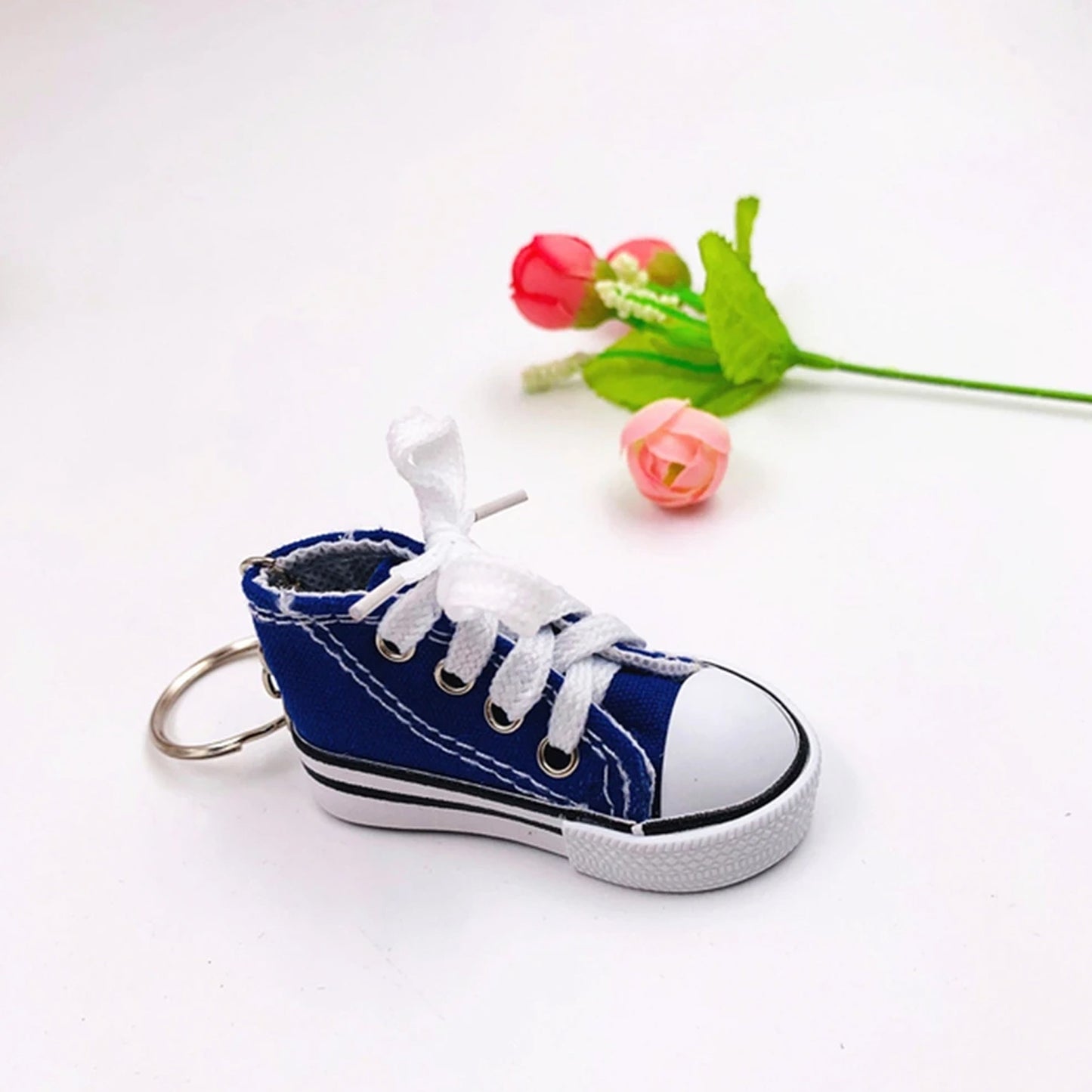 Mini Shoes Keychain Stylish Accessories For Perfect Gift Backpacks (1 Pc) - Happy Price - Image 4