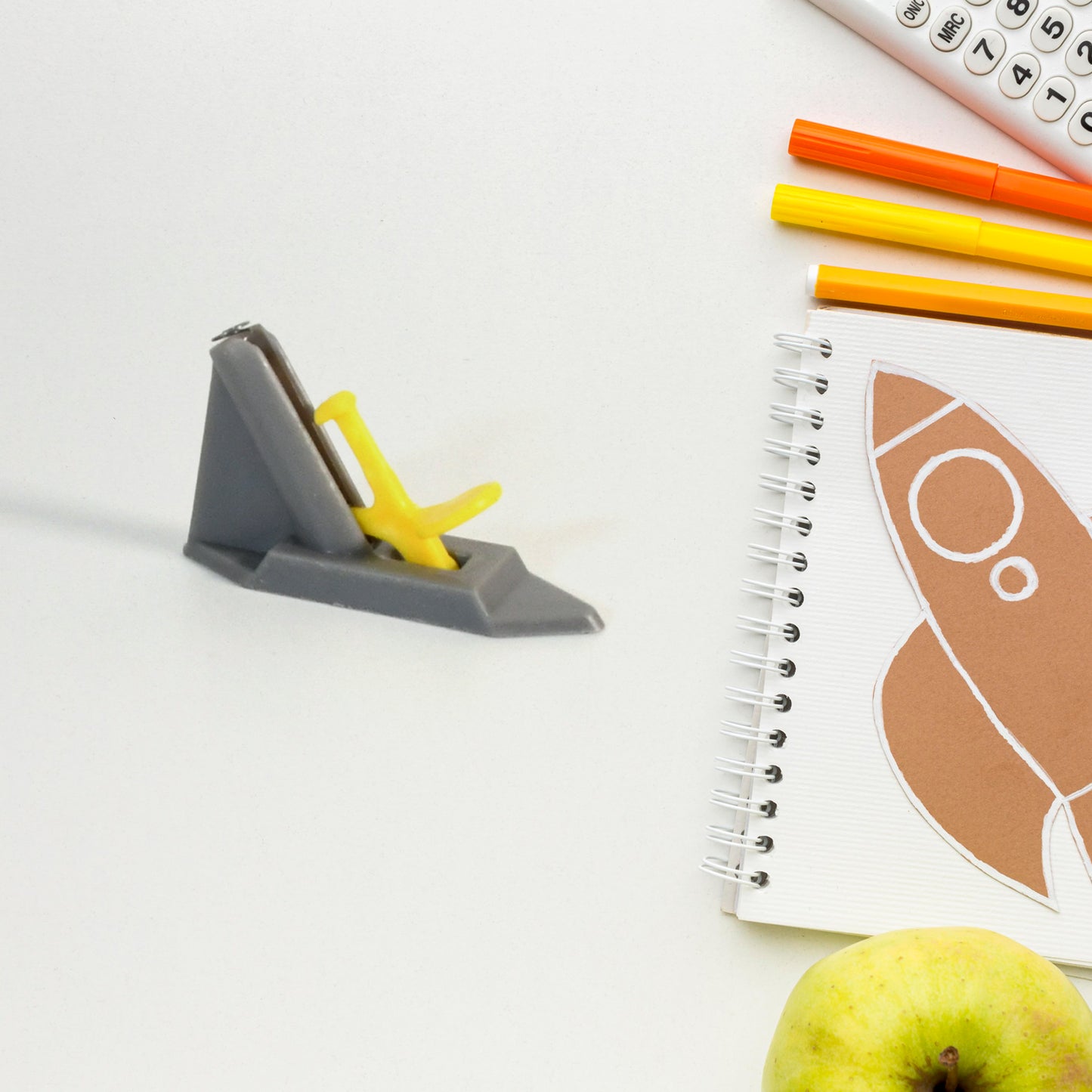 Junior Rocket Launcher Military Theme Plastic Bullet Toy For Outdoorindoor Play (1 Pc) - Happy Price - Image 6