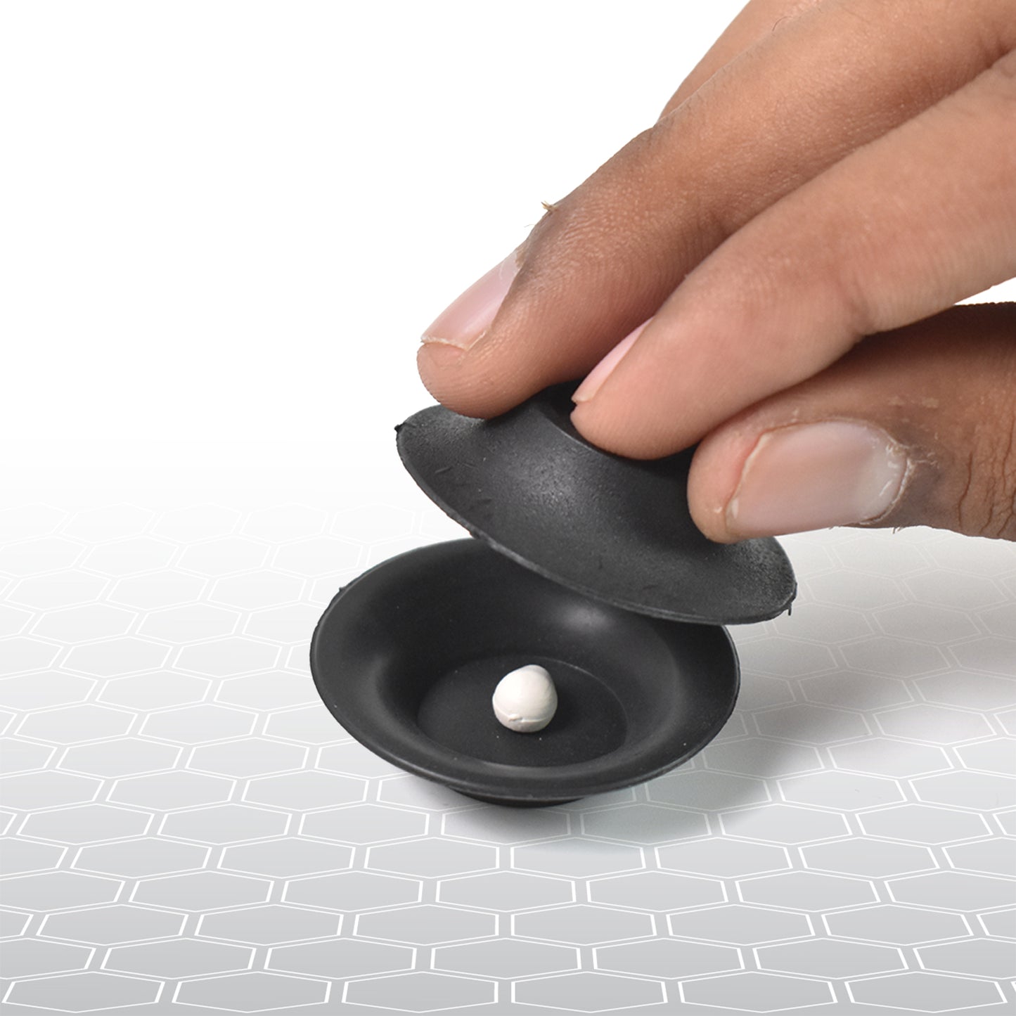 Small Magic Egg To  Hen  Chicken Toy (1 Pc  Mix Color  Design) - Happy Price - Image 3