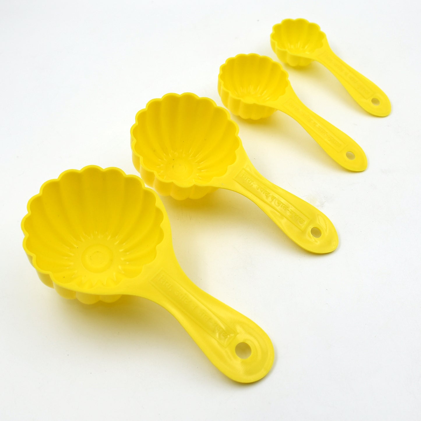 Plastic Kitchen Tool Mould  Ladoo Mould Spoon Ladoo Making Spoon Set For Kitchen Multipurpose Plastic Ladoo Mold For Making Different Variety Of Ladoo (4 Pcs Set) - Happy Price - Image 6