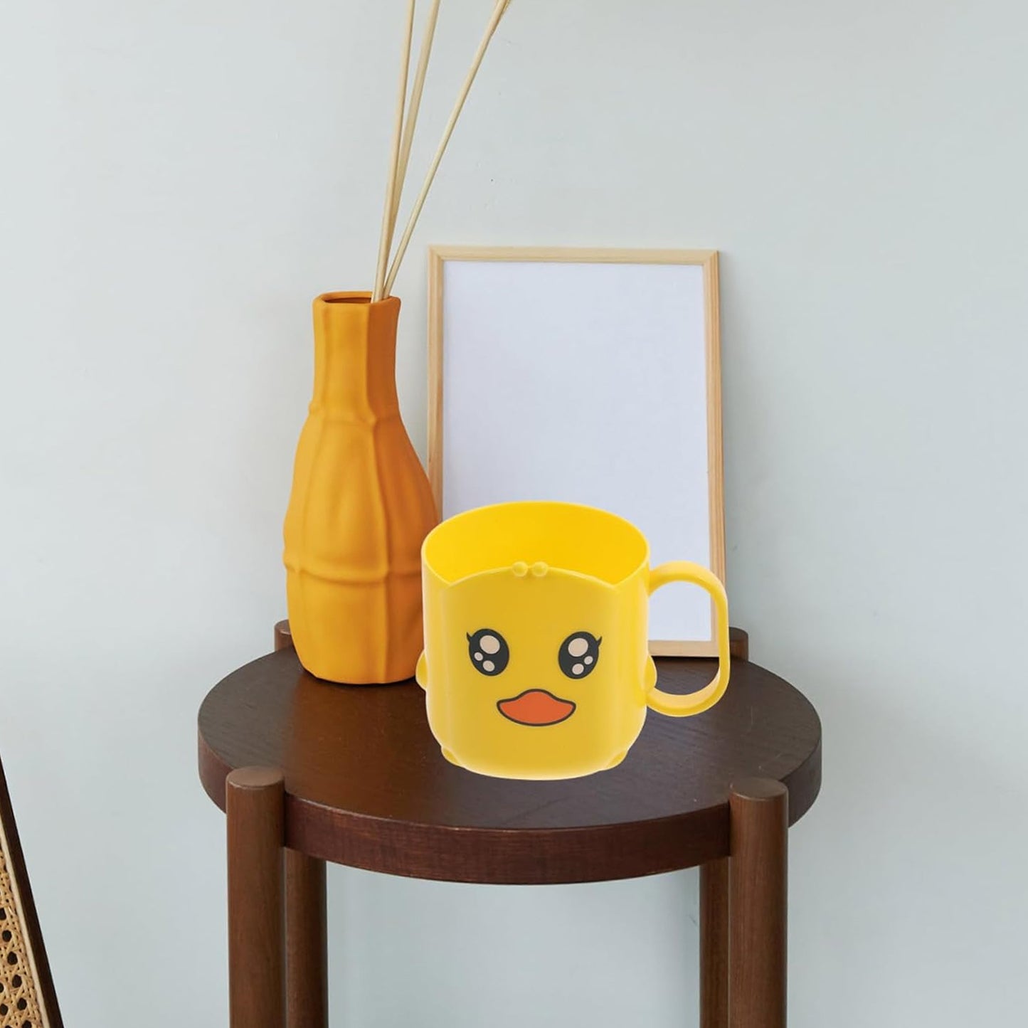 Multipurpose Cartoon Plastic Cup Toothbrush Cups (1 Pc) - Happy Price - Image 3