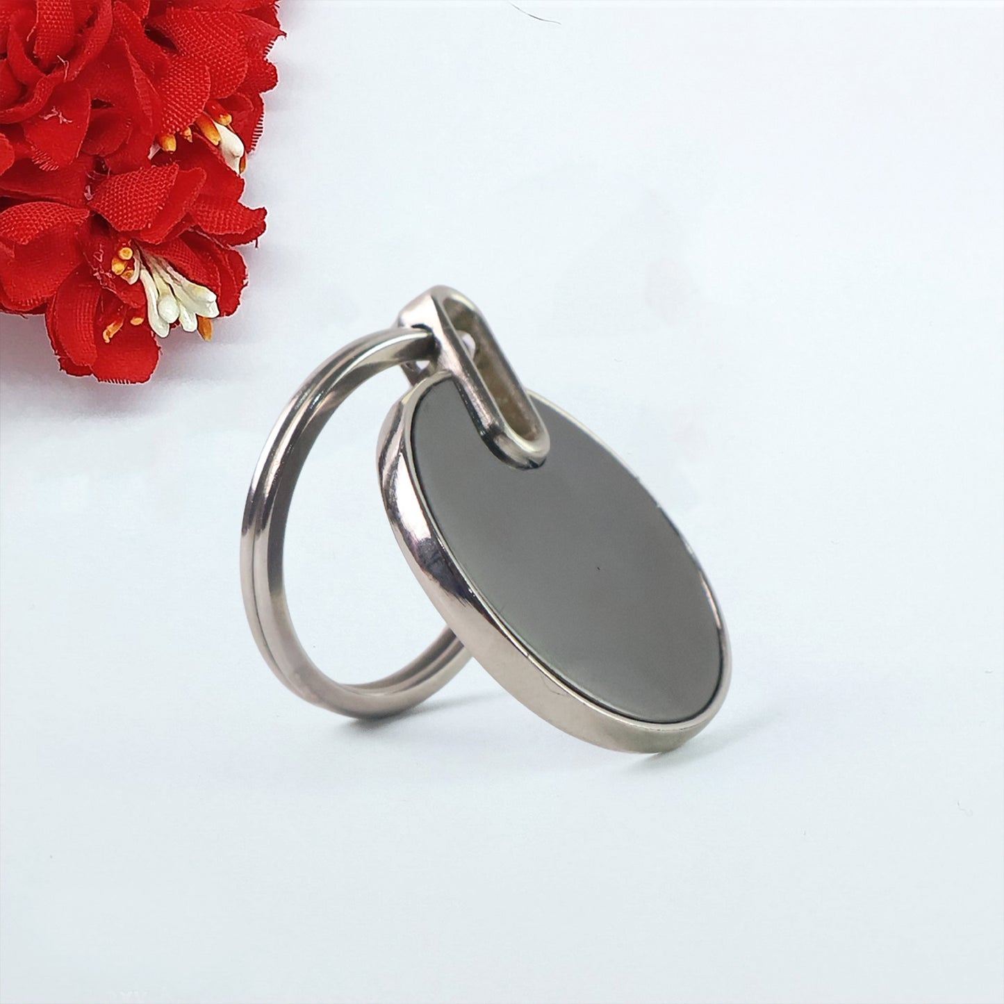 Sleek Black Round Metal Keychain (1 Pc) - Happy Price - Image 7