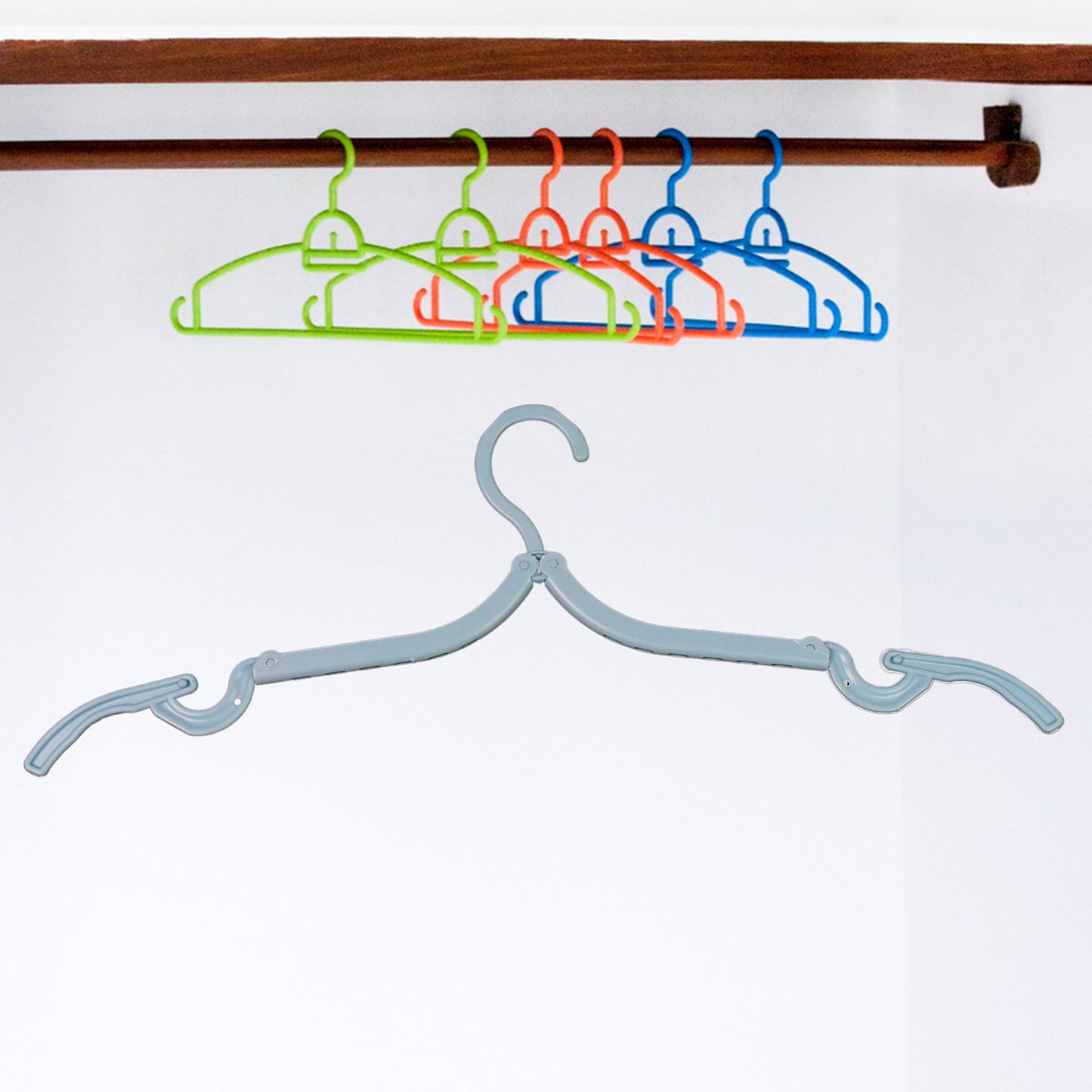 Travel Hangers Portable Folding Clothes Hangers (1 Pc) - Happy Price - Image 5