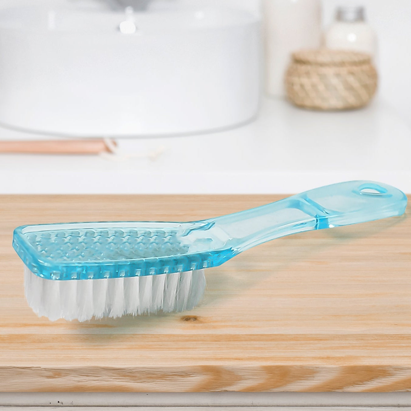 Plastic Handle Shoes Clothes Scrubbing Brush (1 Pc  Mix Color  19 Cm) - Happy Price - Image 1