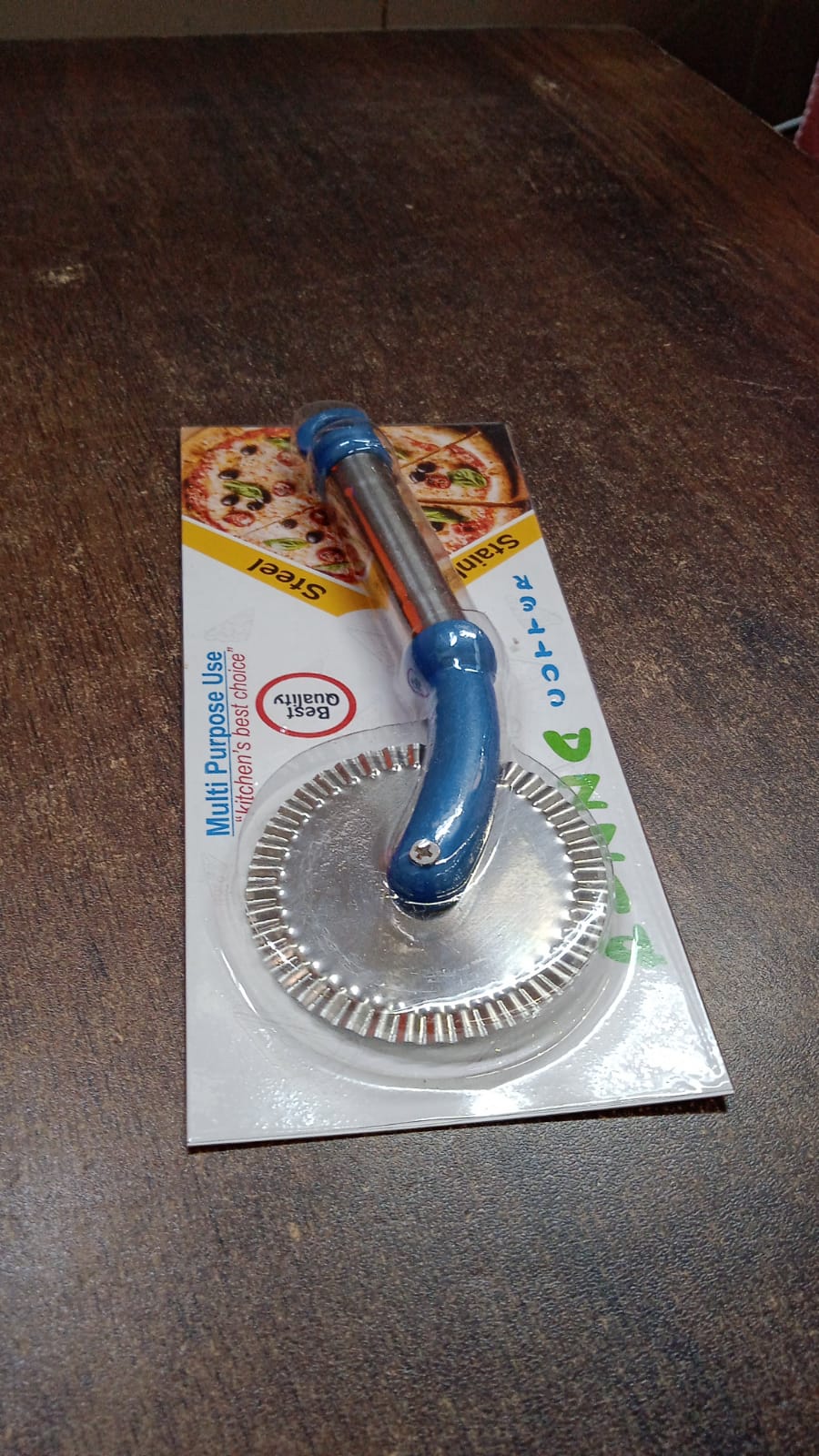 Multi Purpose Use Curly Pizza Cutter  Pastry Cutter  Sandwiches Cutter (1 Pc) - Happy Price - Image 7