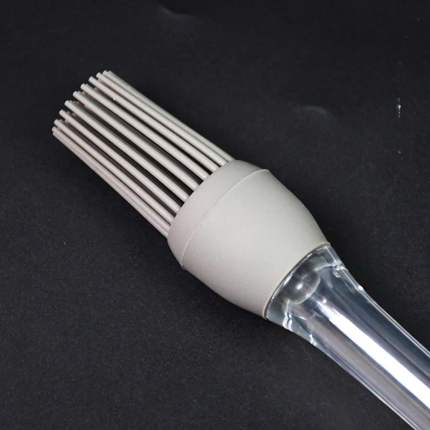 Silicone Oil Brush Pastry Brush Oil Cooking Brush (1 Pc) - Happy Price - Image 3