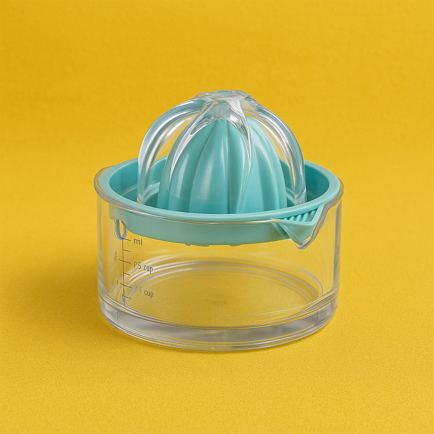 Manual Citrus Fruit Juicer With Measuring Cup - Happy Price - Image 3