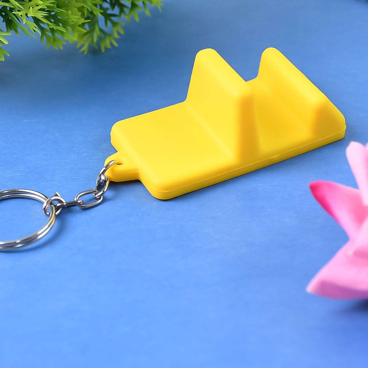 Plastic 2-in-1 Mobile Stand Keychain (1 Pc) - Happy Price - Image 5
