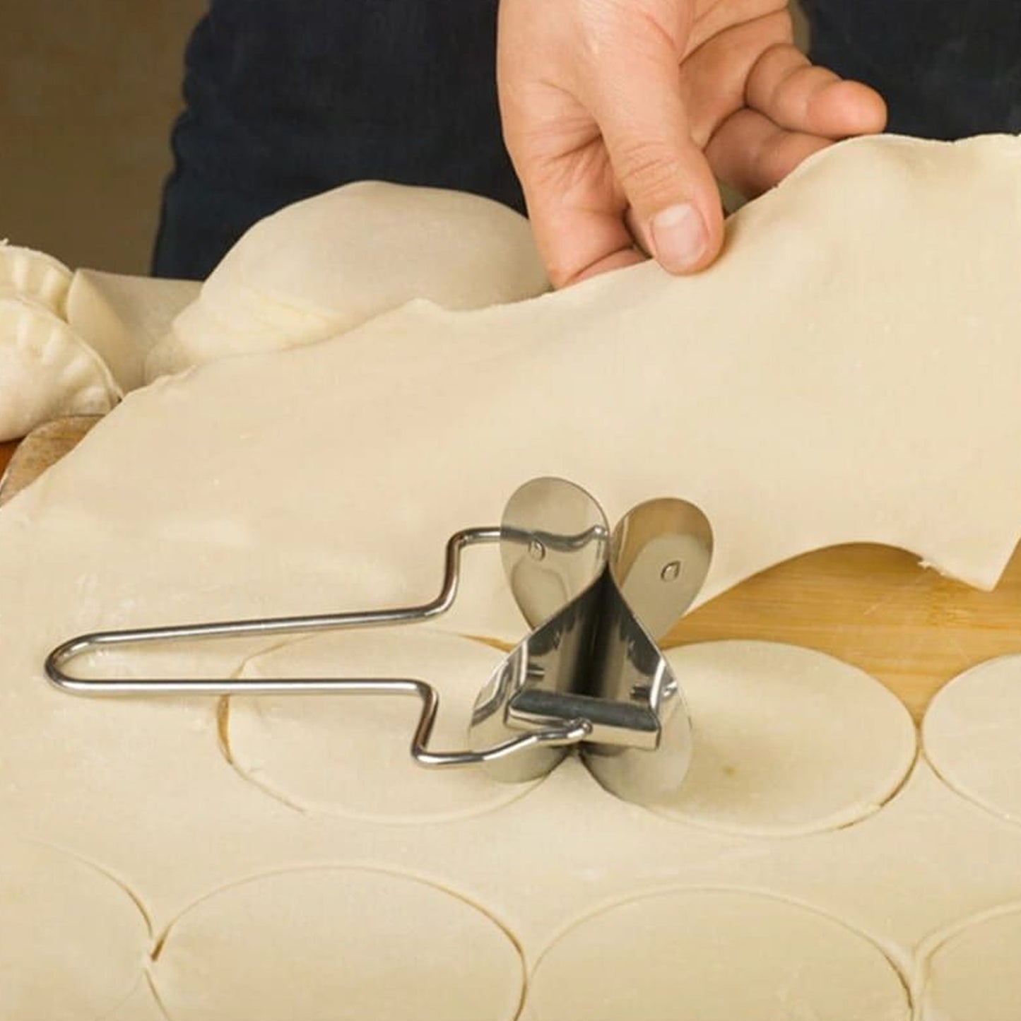 Puri Cutter Stainless Steel Roller Machine For Baking Tools - Happy Price - Image 2