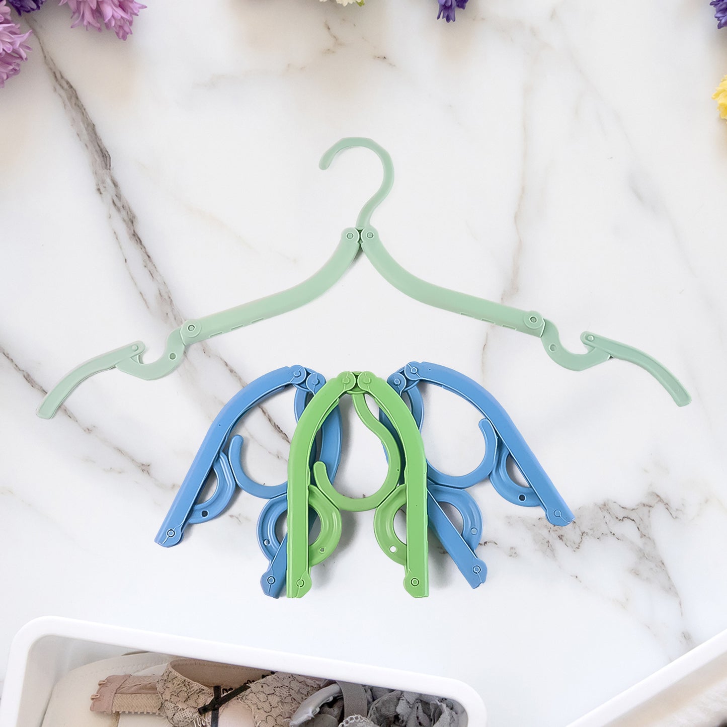 Travel Hangers Portable Folding Clothes Hangers (4 Pc  Big) - Happy Price - Image 5