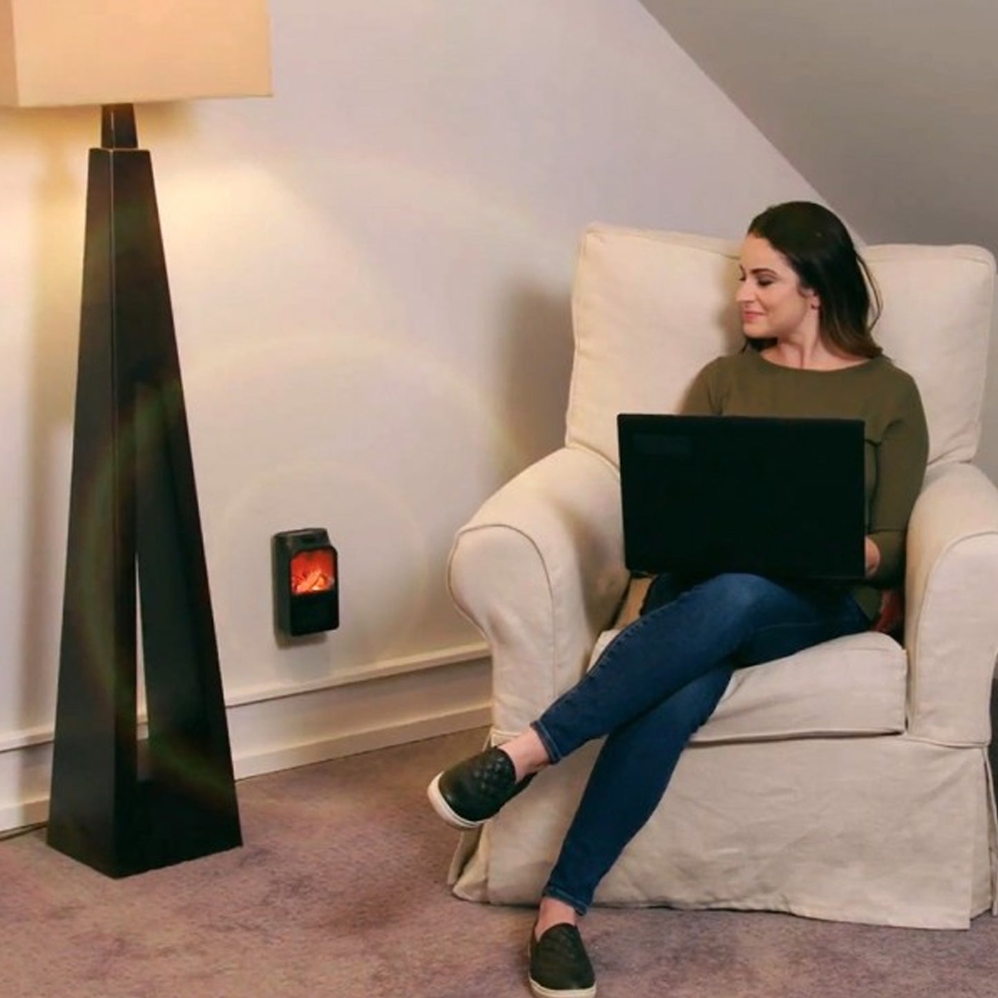 Portable Electric Fireplace Lamp Led Flame Heater (900w  1 Pc) - Happy Price - Image 6