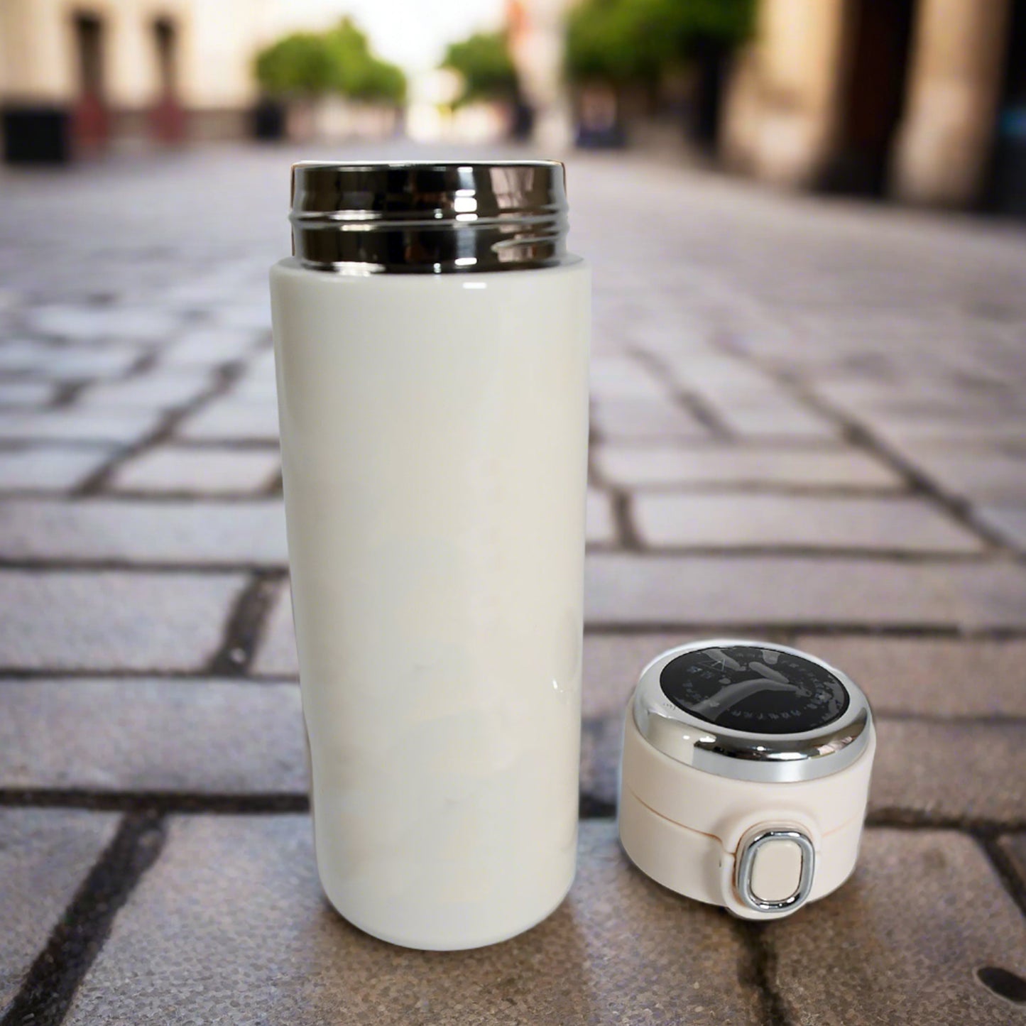 Smart Vacuum Insulated Water Bottle With Led Temperature Display Cold  Hot  Leak Proof  Office Bottle  Gym  Home  Kitchen  Hiking  Trekking  Travel Bottle (Mix Color  Design) - Happy Price - Image 2