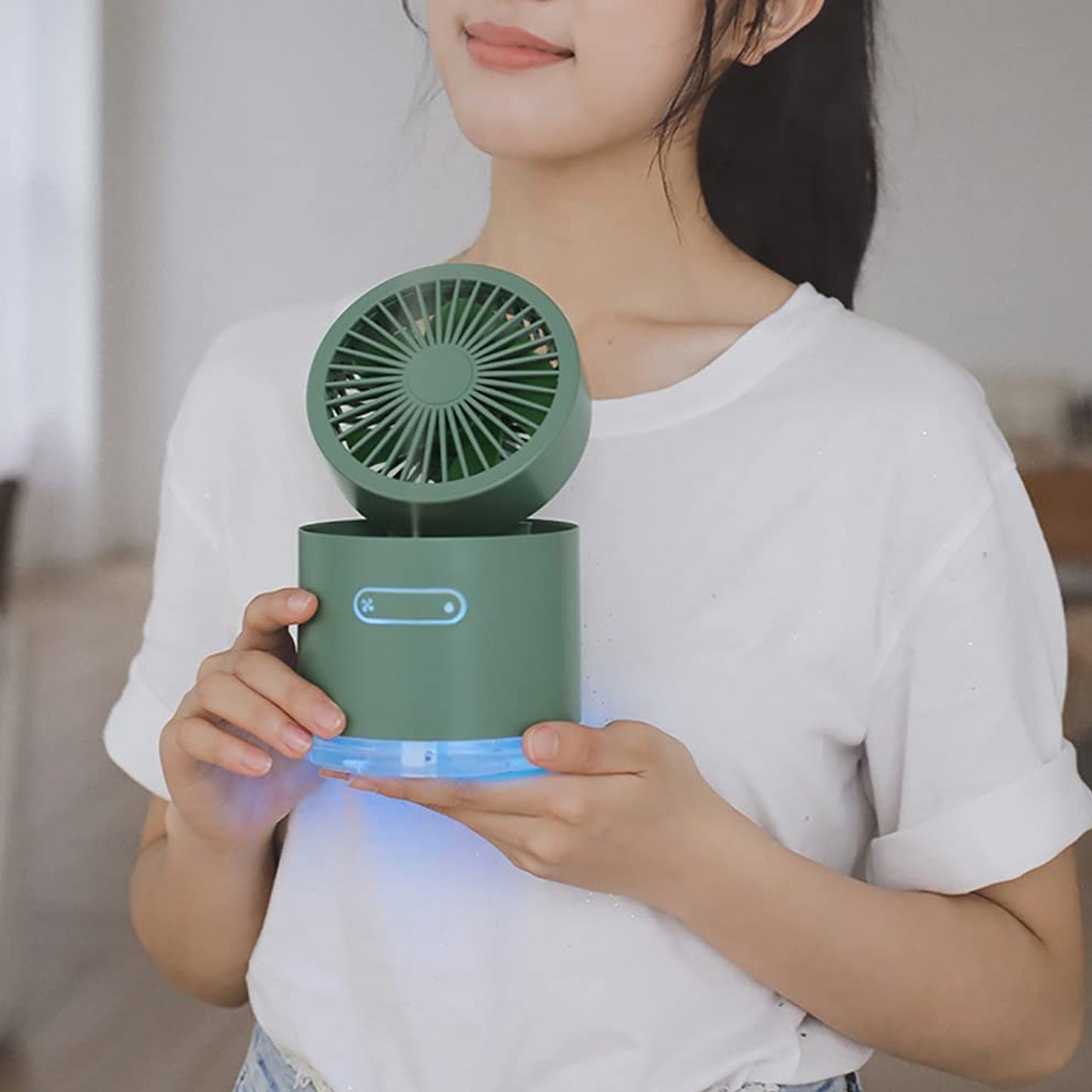 Mini Desktop Cooling Fan Automatic Shaking Head Rotating Spray Humidifier Fan Water Cooling Small Fan Desktop Mini Air Conditioning Fan With Small Water Tank (Battery Not Include) - Happy Price - Image 5