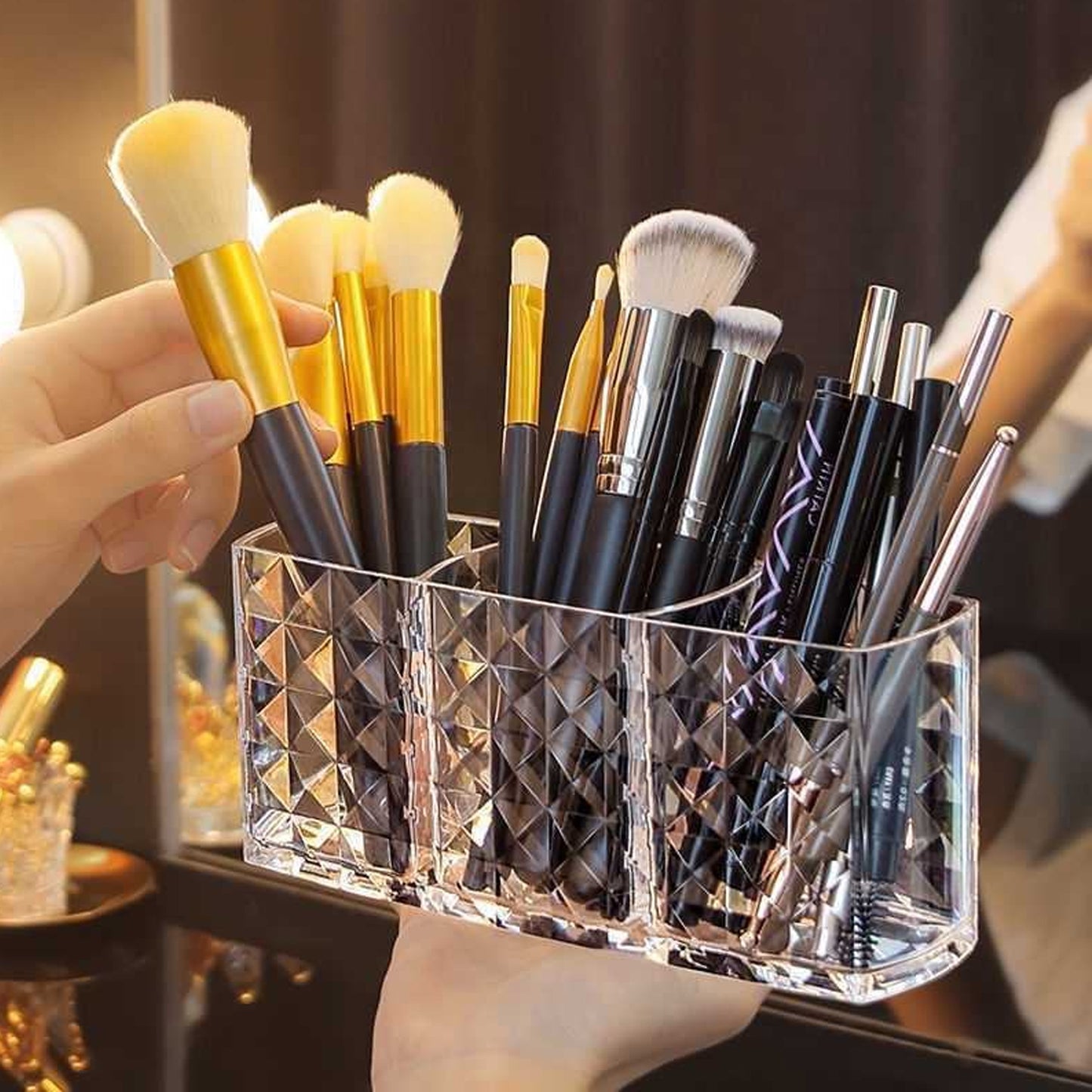 Elegant Crystal-effect 3-compartment Acrylic Makeup Brush Holder (1 Pc) - Happy Price - Image 3