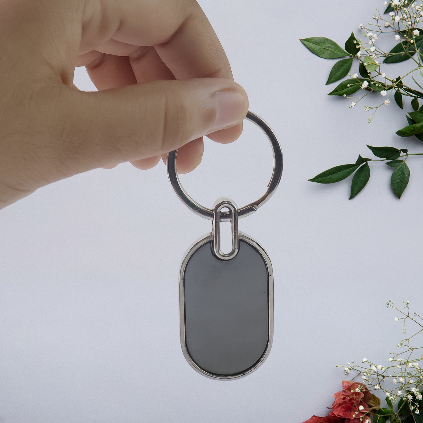 Elegant Black  Silver Oval Metal Keychain (1 Pc) - Happy Price - Image 6