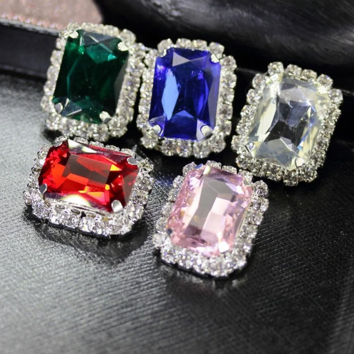 Diamond Jewellery Interchangeable Triangular Shaped Earrings (6 Pari  Mix Color  Design) - Happy Price - Image 3