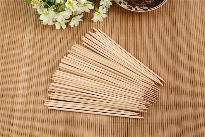 Camping Wooden Color Bamboo Bbq Skewers Barbecue Shish Kabob Sticks Fruit Kebab Meat Party Fountain Bamboo Bbq Sticks Skewers Wooden (20cm) - Happy Price - Image 2