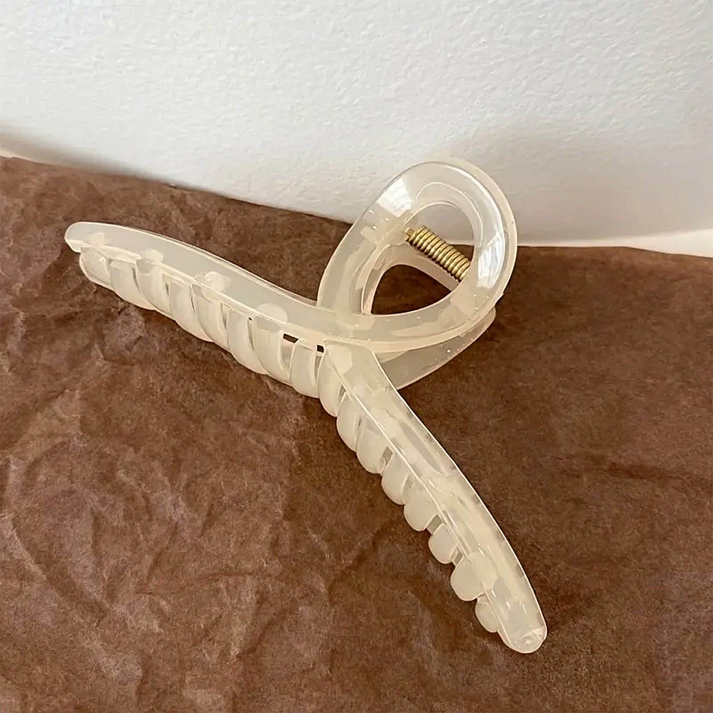 Big Plastic Hair Claw Clips Strong Clips (1 Pc  Mix Color) Hair Accessories - Happy Price - Image 7