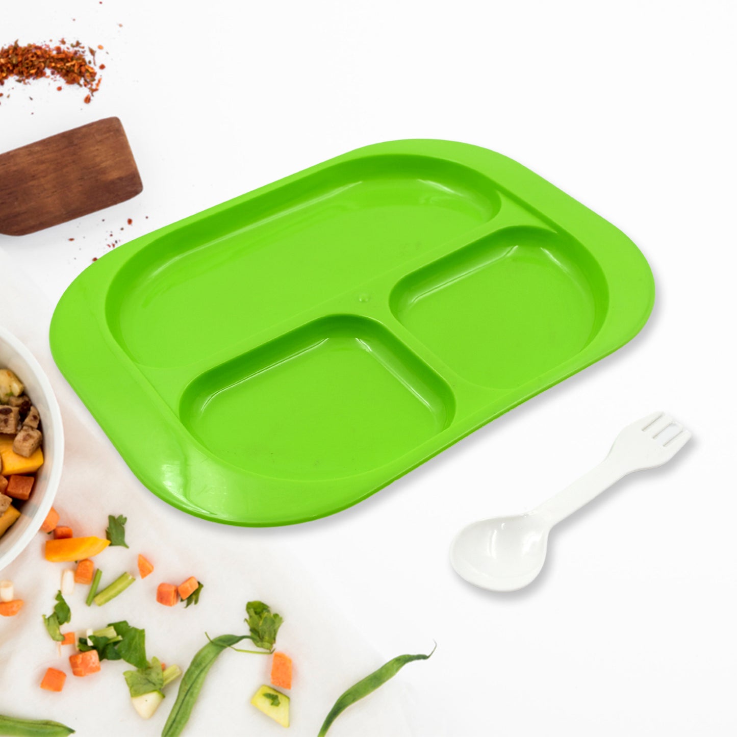 3 Compartment Food Plates with Spoon - Reusable, BPA-Free, Square Snack Plates (1 Pc) - Happy Price - Image 2