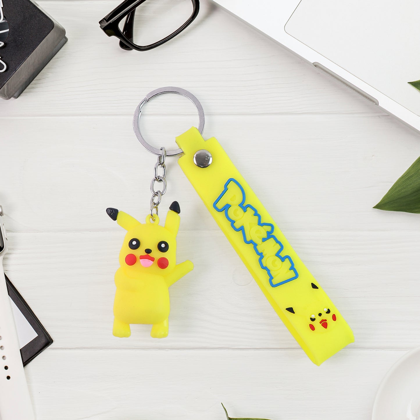 Cute Cartoon Silicone 3d Key Chain With Metal Hook  Strap (Pack Of 1) - Happy Price - Image 3