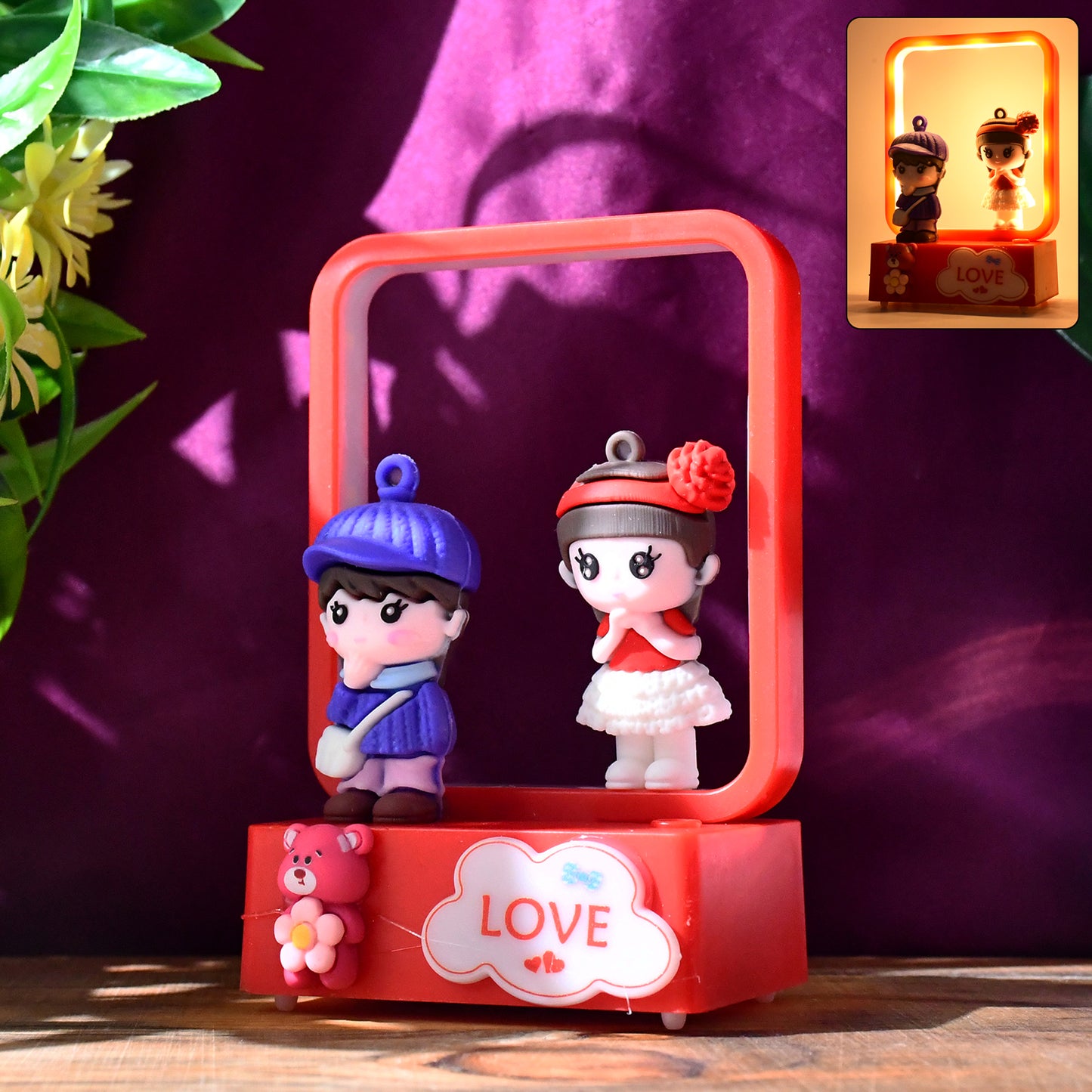 Decorative Love Couple LED Figurine Light (1 Pc) for Home & Gifting