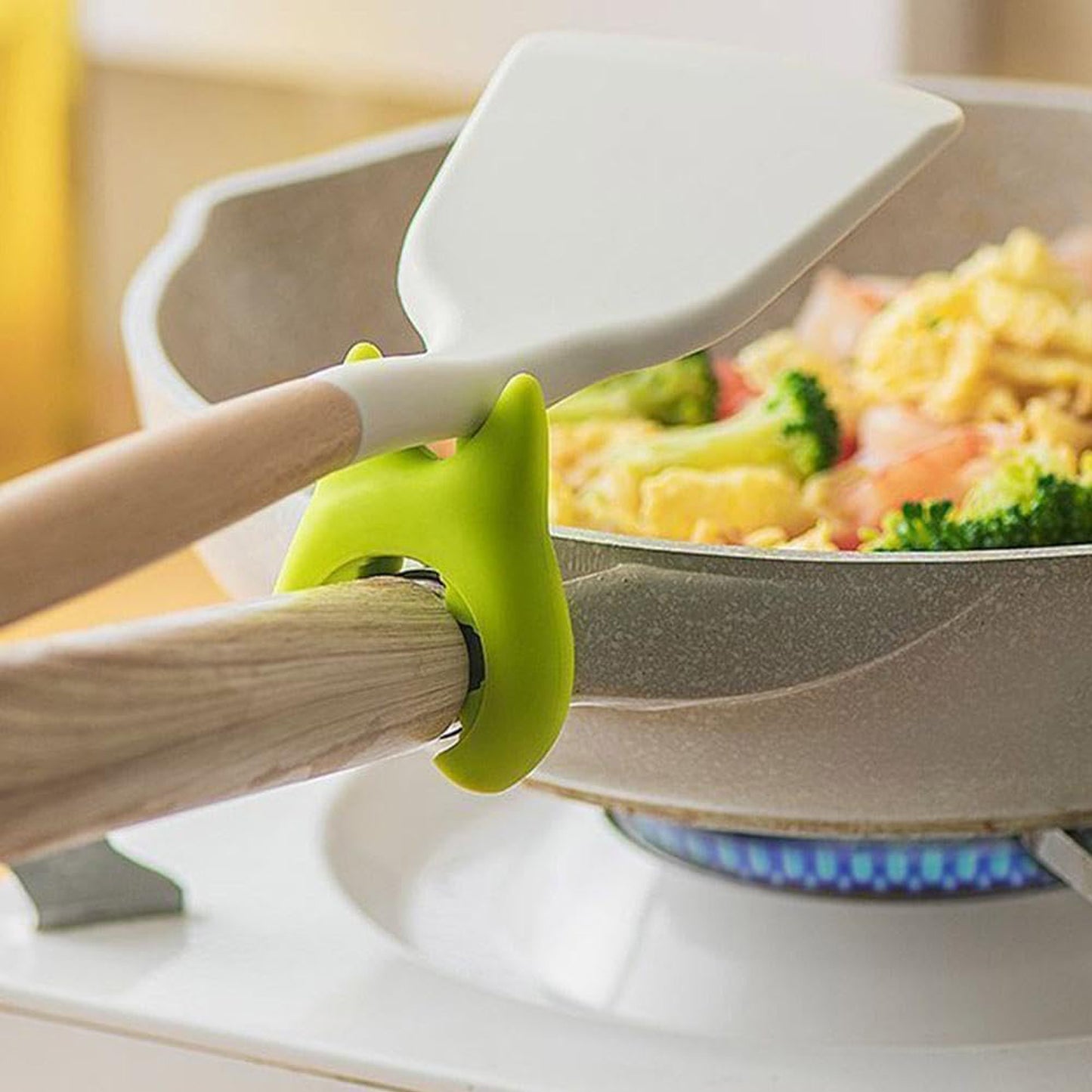 Plastic Pot Holder 1pc - Happy Price - Image 4
