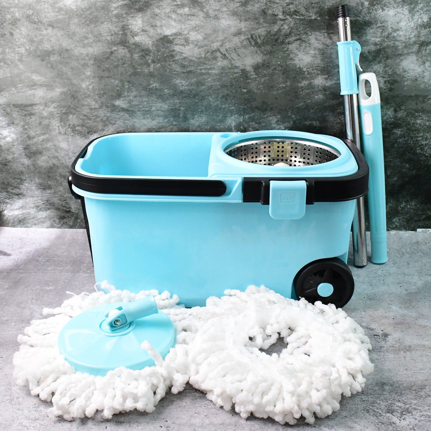 360 Spin Mop Set with Stainless Steel Wringer & Wheels - 2 Extra Refills