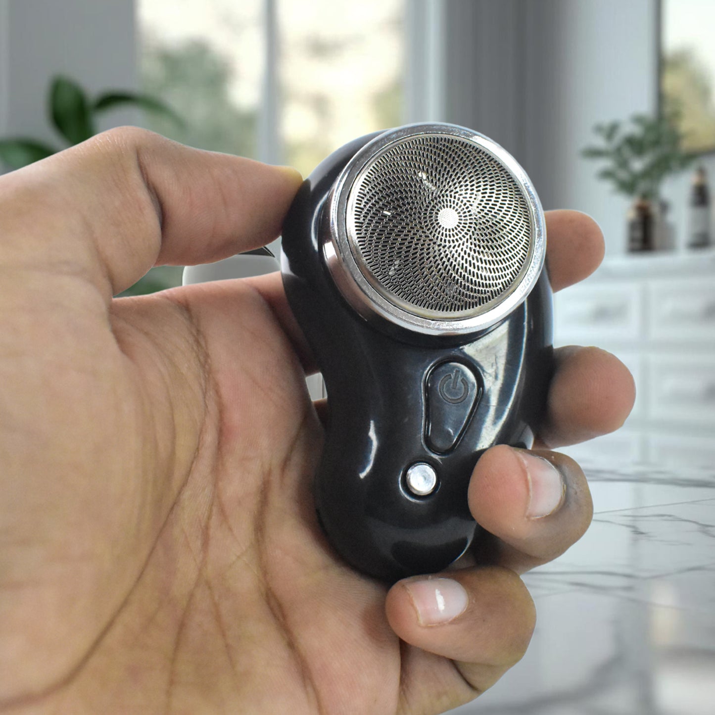 Powerful Trimming Portable Electric Shaver  Clipper (1 Pc) - Happy Price - Image 2