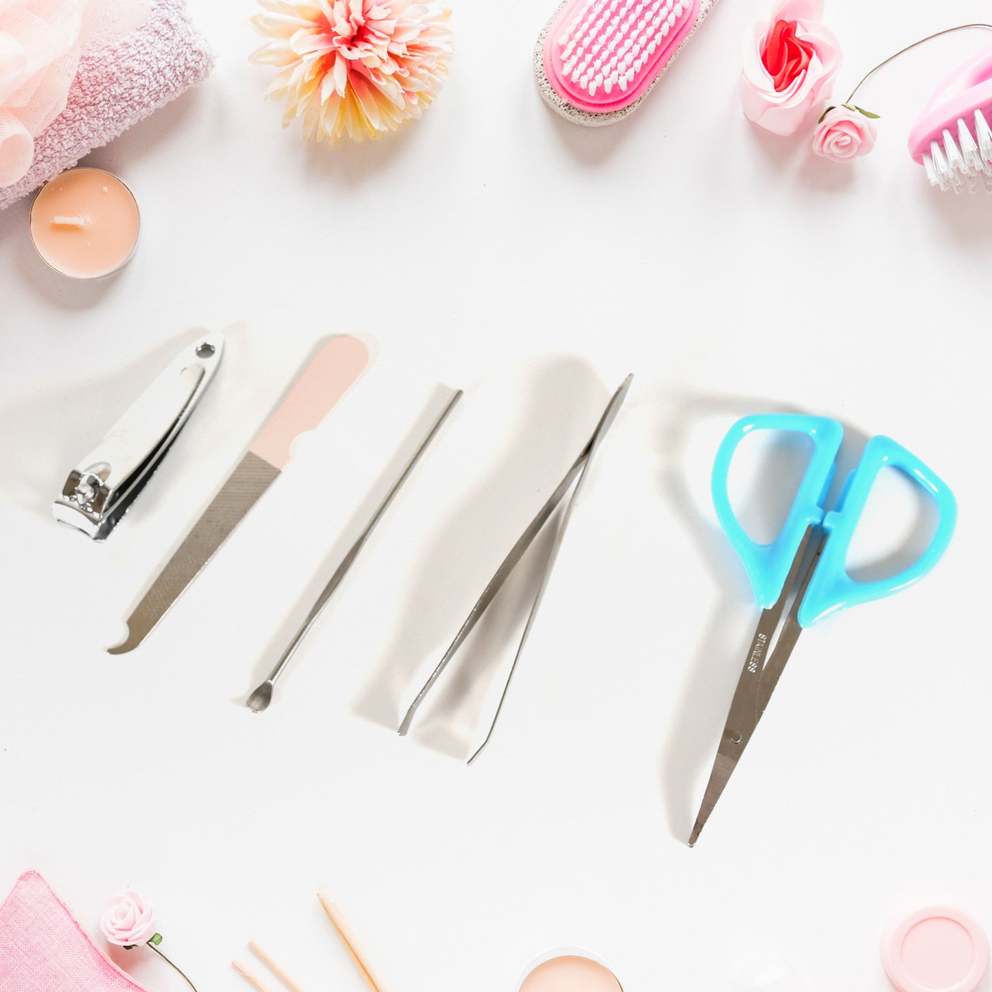5 In 1 Stainless Steel Professional Manicure Set Nail Cutter For Women Nail Scissors Luxury Grooming Kit. - Happy Price - Image 6