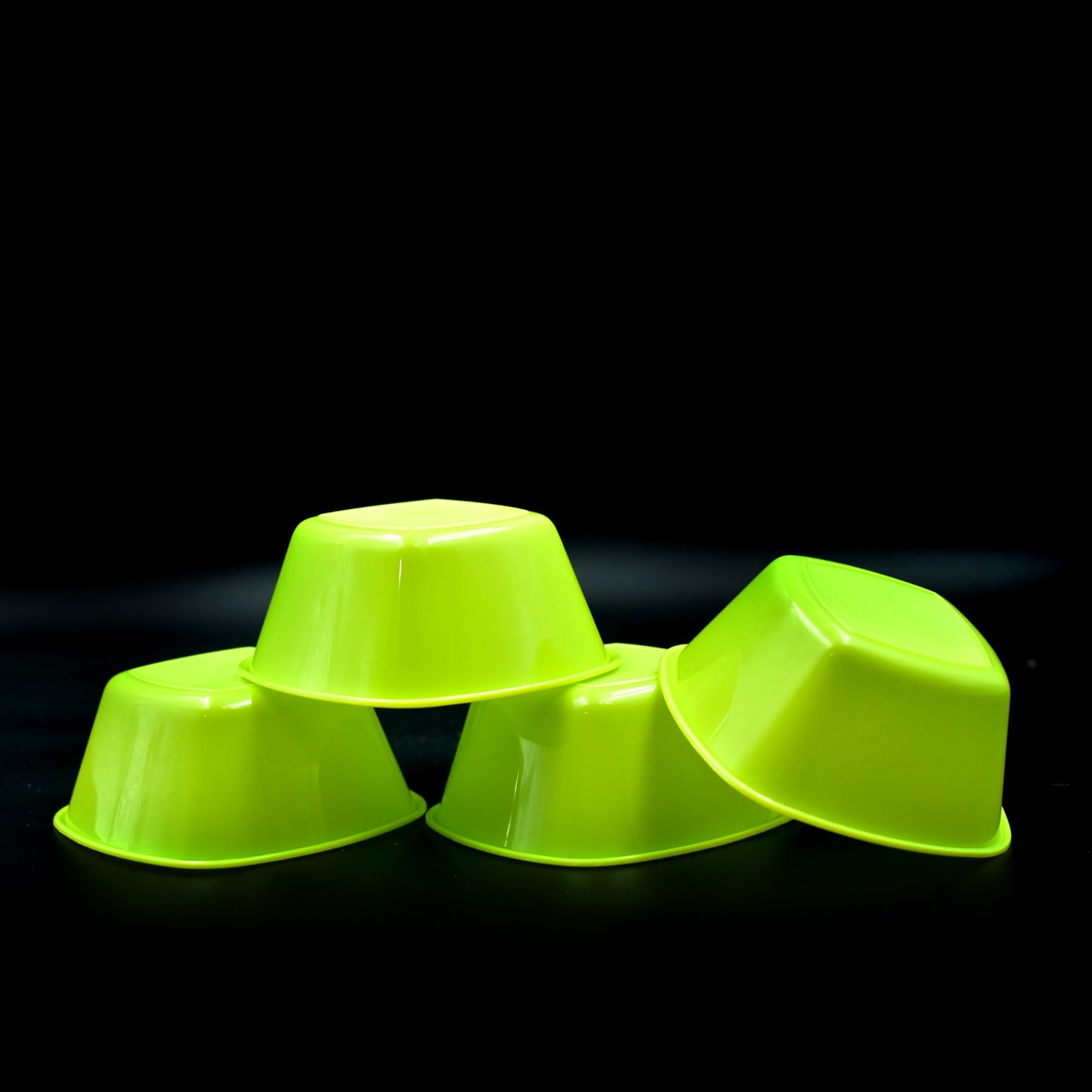 Square Plastic Bowl For Serving Food (Pack Of 4) - Happy Price - Image 2