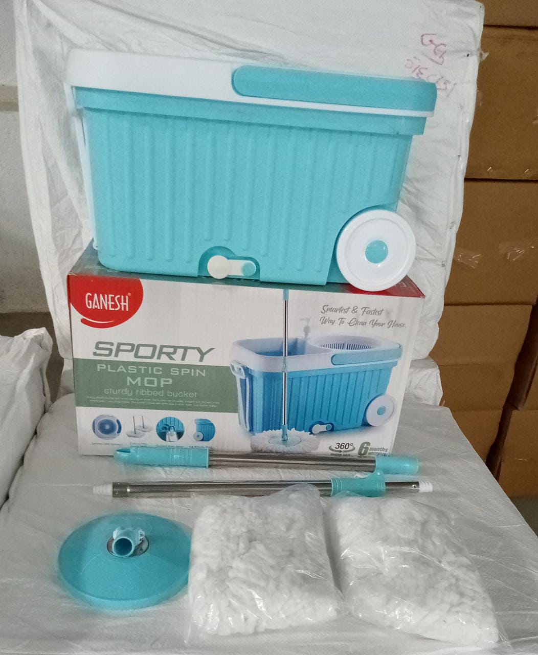 Sporty Plastic Spin Mop With Bigger Wheels And Plastic Auto Fold Handle For 360 Degree Cleaning. - Happy Price - Image 7