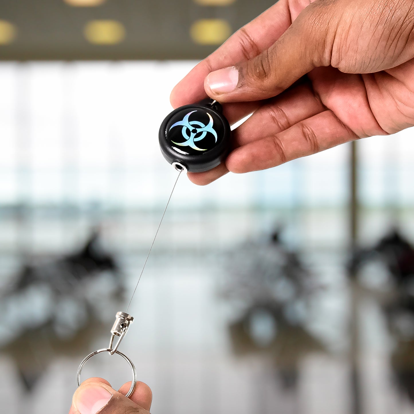 Safety Anti-lost Retractable Key Chain (1 Pc  Big) - Happy Price - Image 3