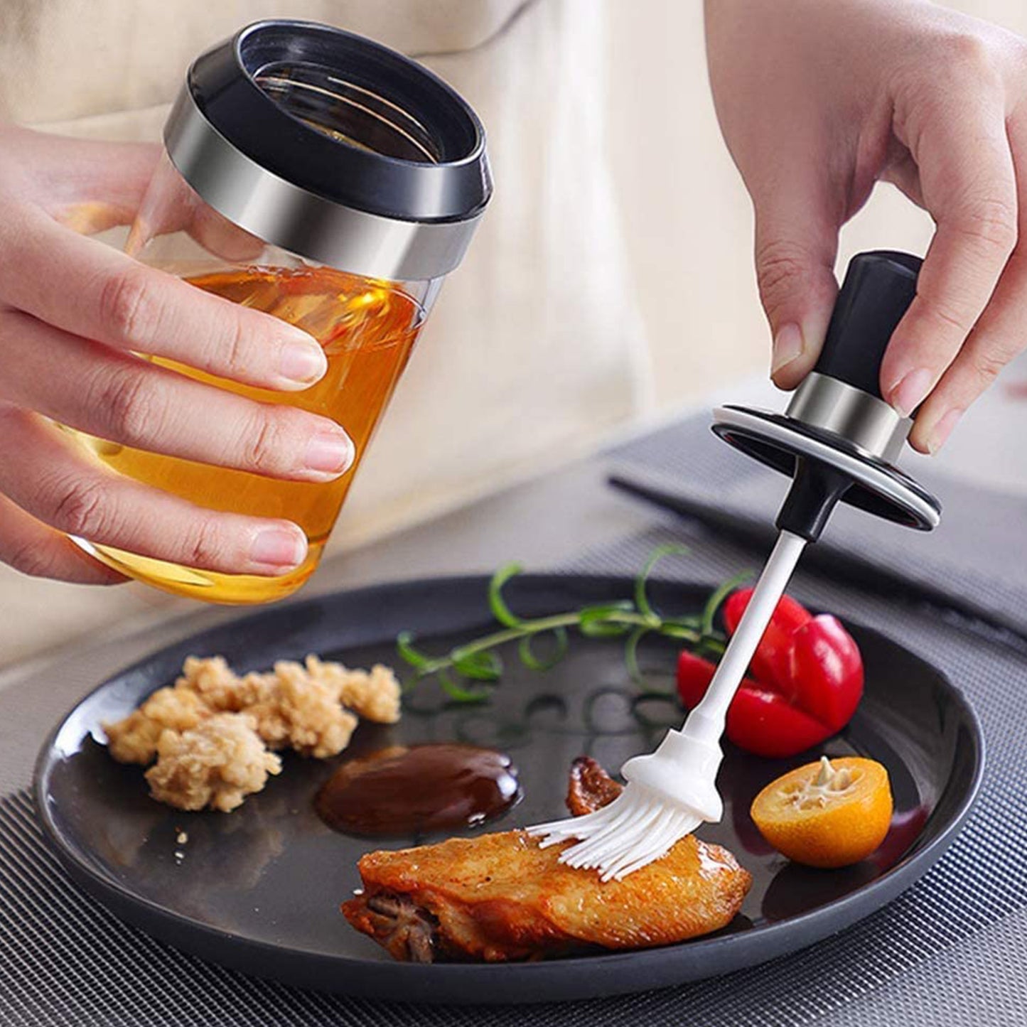 Glass Oil Dispenser Bottle with Built-in Silicone Brush (250ml) - Happy Price - Image 6
