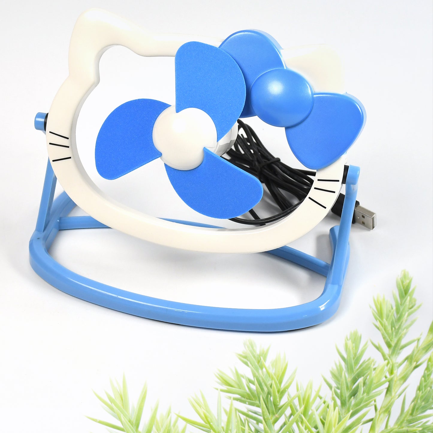 Hello Kitty Cartoon Fan Cute Bright Color Desktop Office Usb Mini Fan Personal Desktop Fan (Battery Not Include) - Happy Price - Image 4