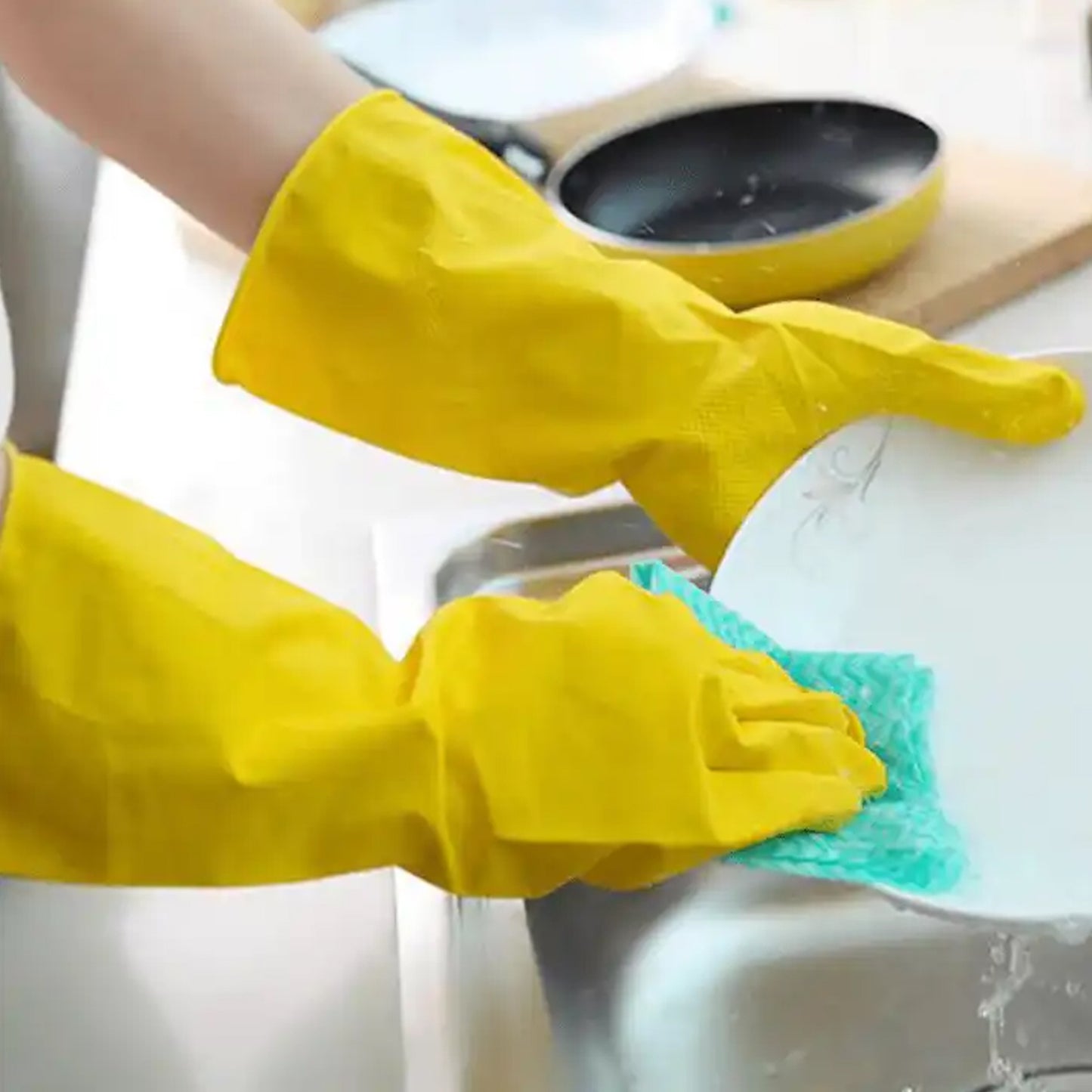 Multipurpose High Grade Rubber Reusable Cleaning Gloves Reusable Rubber Hand Gloves I Latex Safety Gloves I For Washing I Cleaning Kitchen I Gardening I Sanitation I Wet And Dry Use Gloves (1 Pair 98 Gm) - Happy Price - Image 3