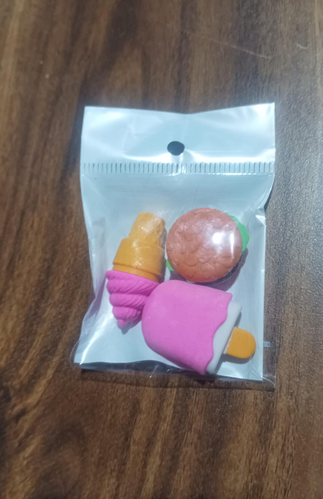 Mix Design Fancy  Stylish Colorful Erasers (1 Set  3 Pc Set) - Happy Price - Image 7