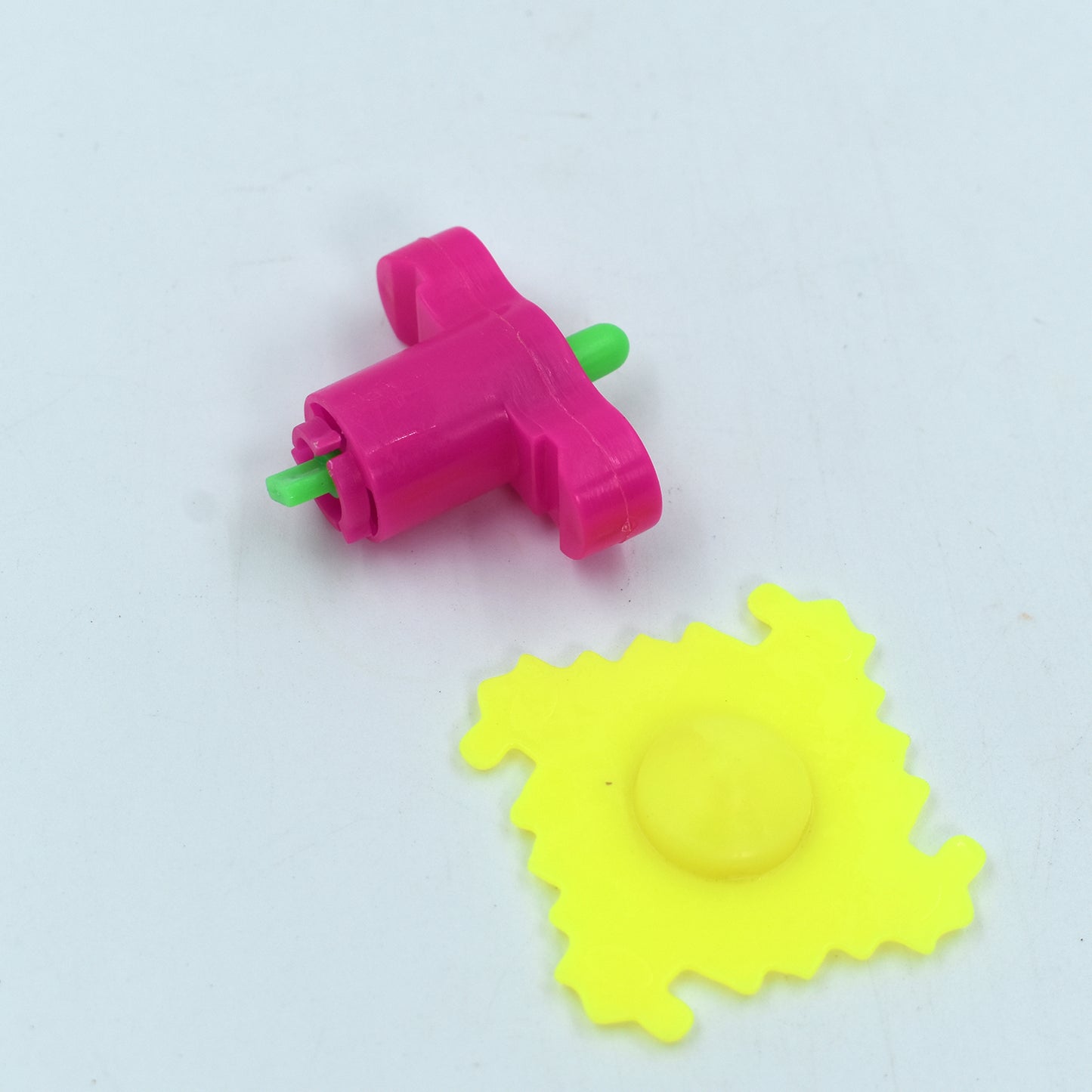 Toy Spinner Launcher For Kids - Happy Price - Image 2