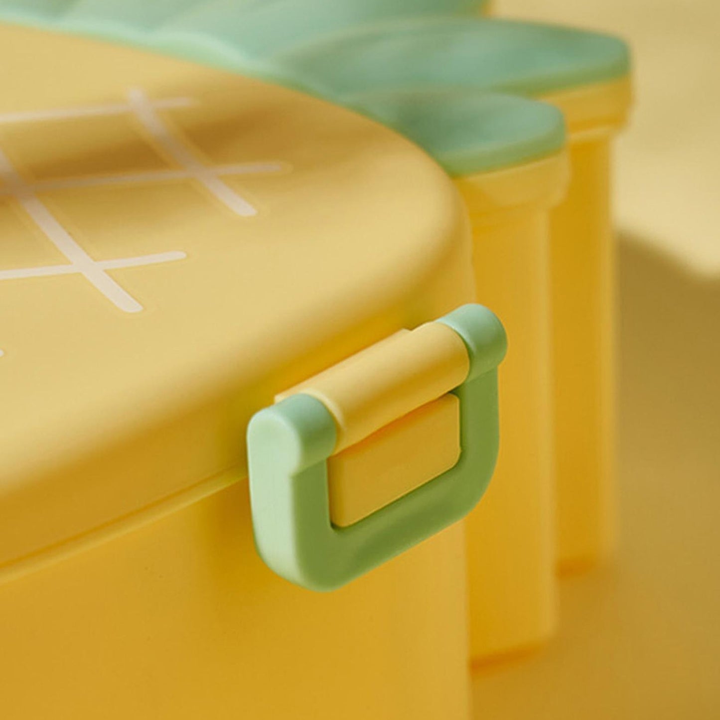Kids Lunch Box Cute Pineapple Shaped Bento Box With Fork Spoon Snack Candy Container Microwave Portable Office Lunch Box (1 Pc  With Spoon  Fork) - Happy Price - Image 5