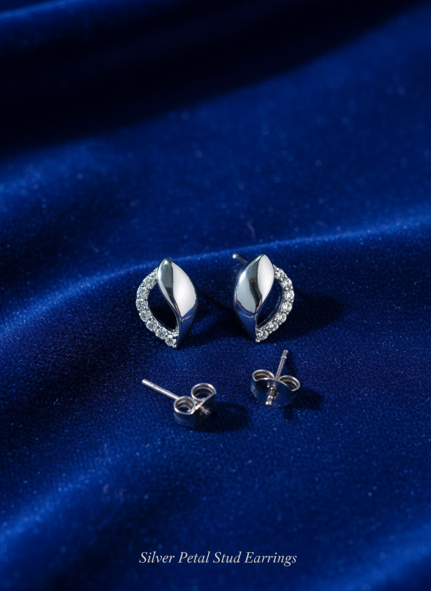 Hair Clips & Earrings Combo - 6 Piece Set | 4 Claw Clips + 2 Earring Pairs