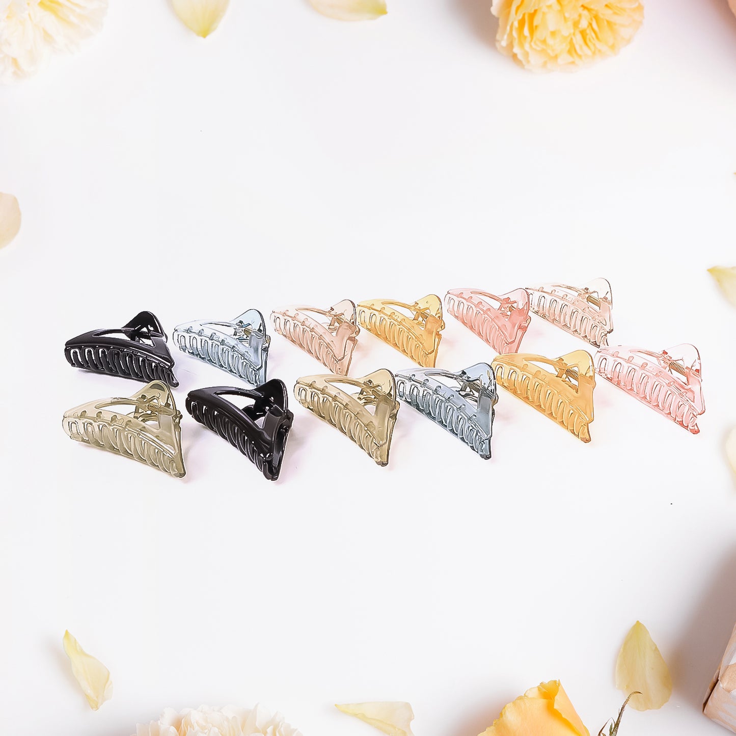 Triangle Shape Mix Color Plastic Hair Claw Clip  1 Pc Durable Grip For Women And Girls - Happy Price - Image 4