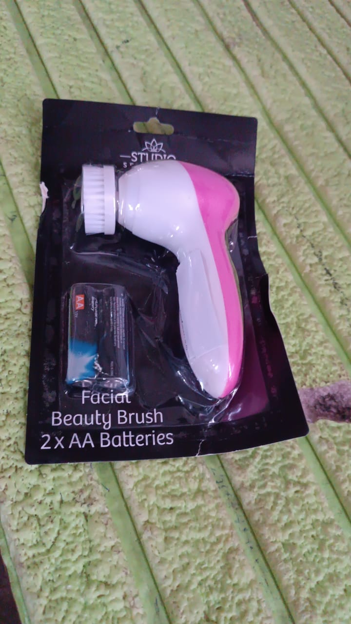 Facial Beauty Brush Face Massager (1 Pc  With 2 Aa Battery Included) - Happy Price - Image 7