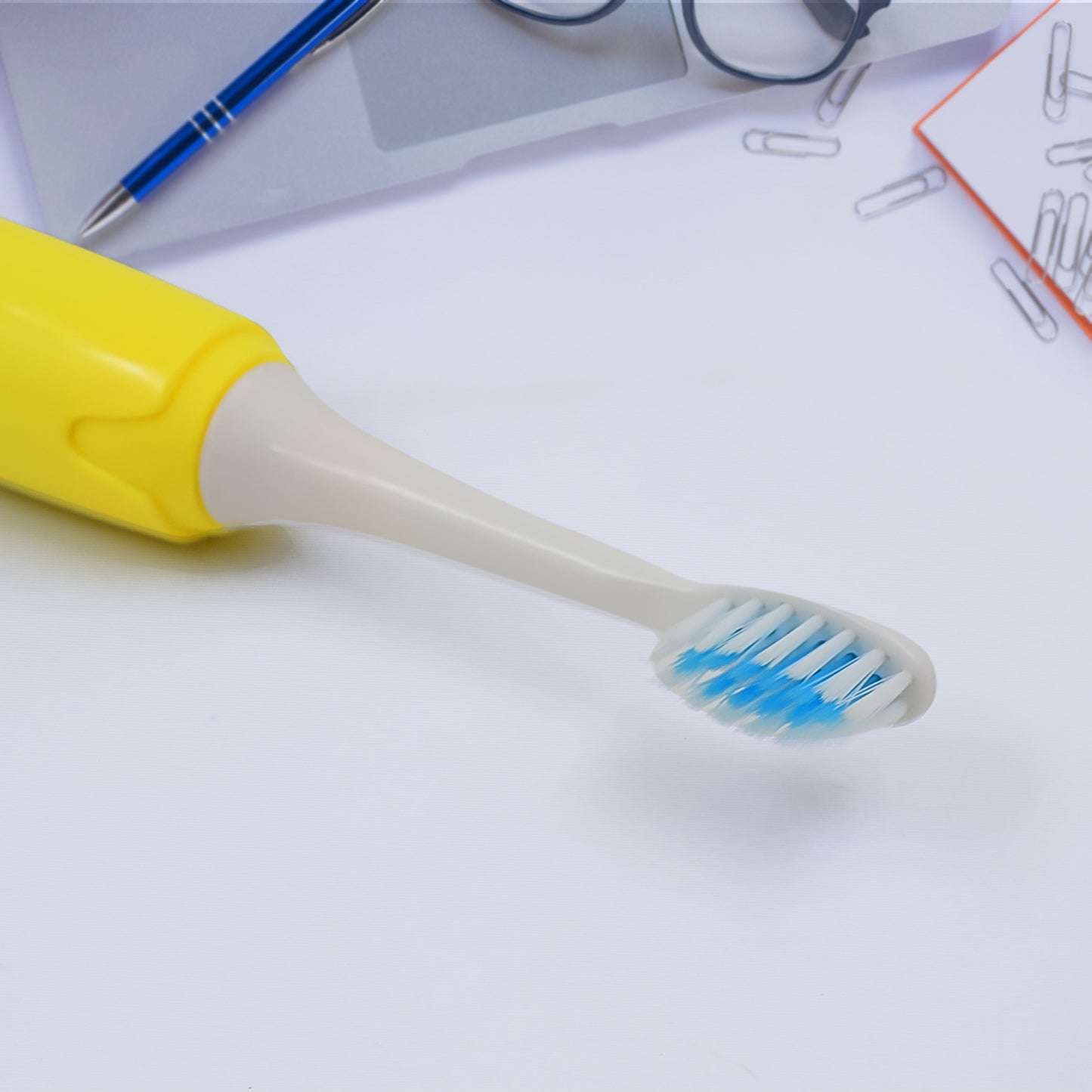 Adult Waterproof Electric Toothbrush 1 Head Battery Operated Toothbrush (1 Pc  Battery Not Included) - Happy Price - Image 3
