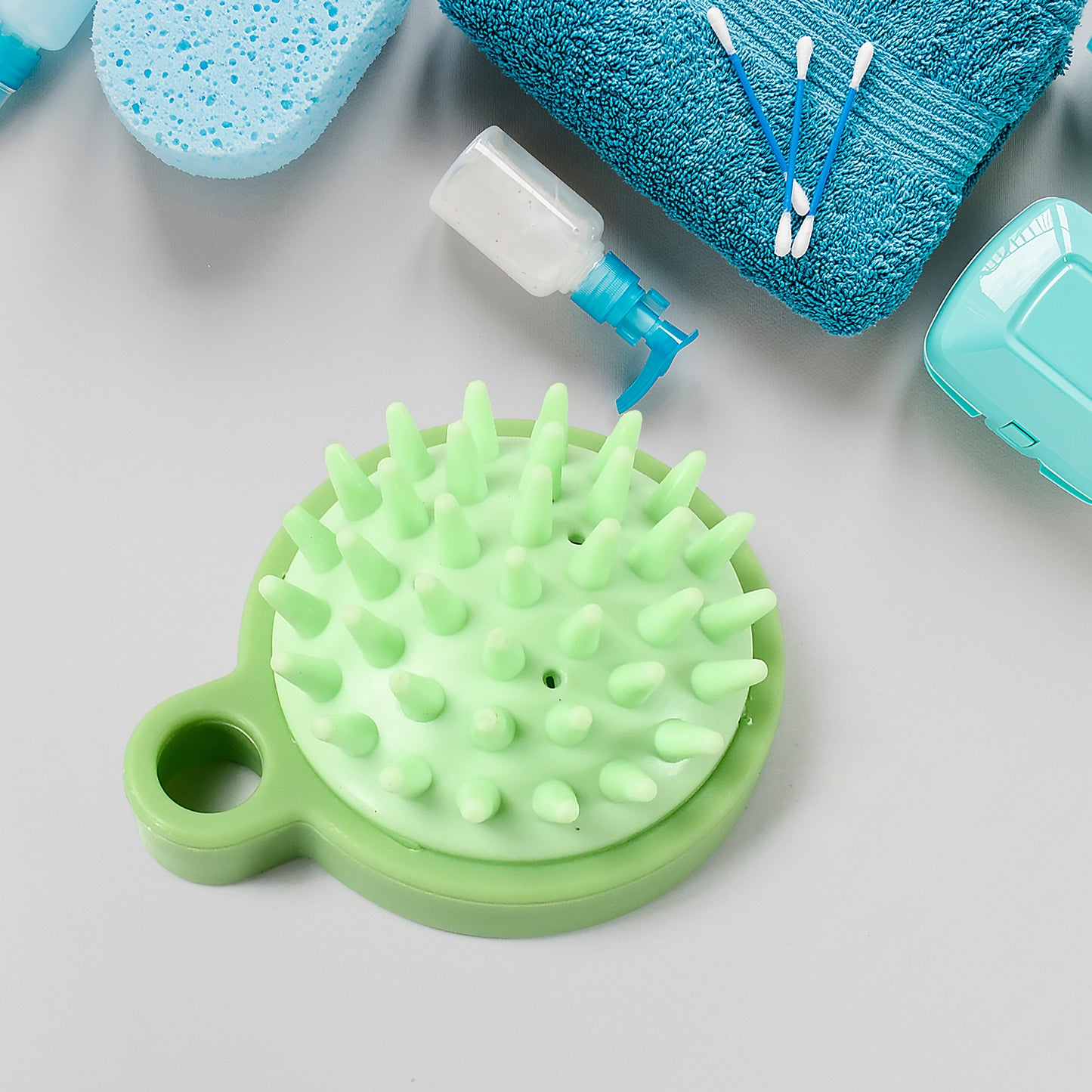 Comb Scalp Massage Brush Hair Brush Hair Comb Shower Brush Bath Massage Brush Small Portable Brush Washable Massage Comb Bath Shampoo Massages Effectively Remove Loose Short Hair - Happy Price - Image 2