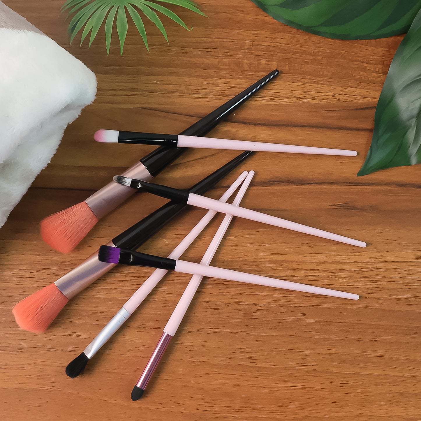 Professional Soft Makeup Brush Set (7 Pc) - Happy Price - Image 3
