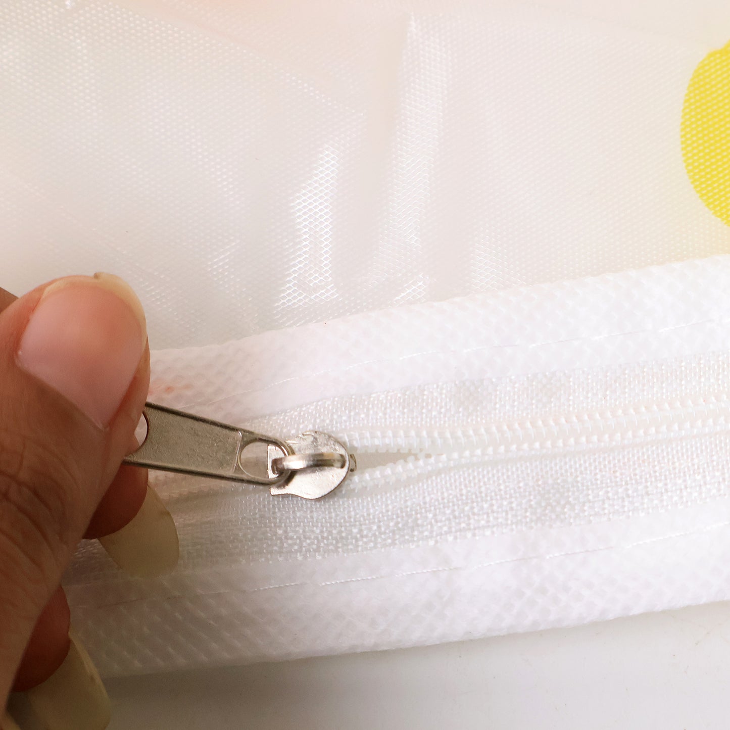 Large Zippered Blanket Storage Bag - 40x83 cm