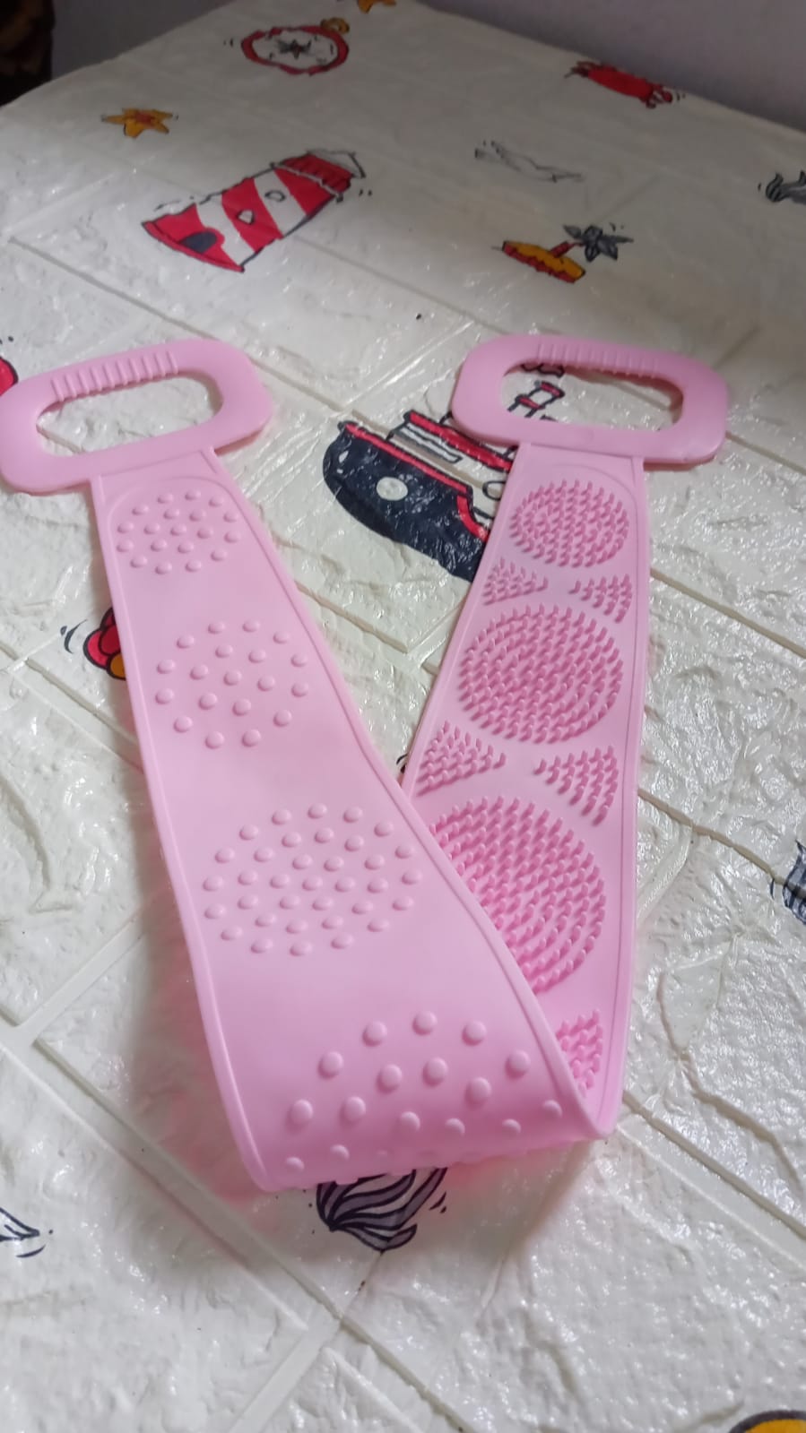 Silicone Back Scrubber Bath Towel for Shower - Gentle Exfoliation & Massage - Happy Price - Image 6